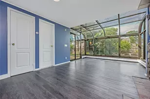 233 Walnut St, Massapequa Park, NY 11762 - Photo 21