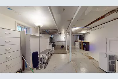 94-02 125th Street, Richmond Hill, NY 11419 - Photo 21