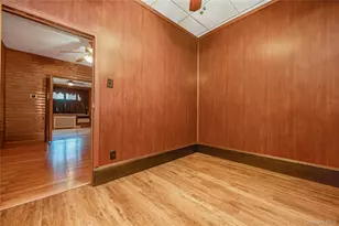 61-49 62nd Rd, Middle Village, NY 11379 - Photo 9