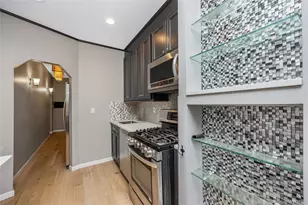 61-49 62nd Rd, Middle Village, NY 11379 - Photo 7