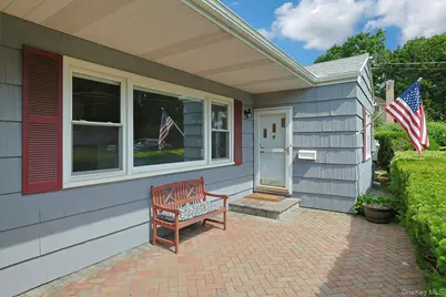 24 Grover Avenue, Thornwood, NY 10594 - Photo 3