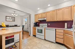 40 Alden Ave, West Islip, NY 11795 - Photo 7