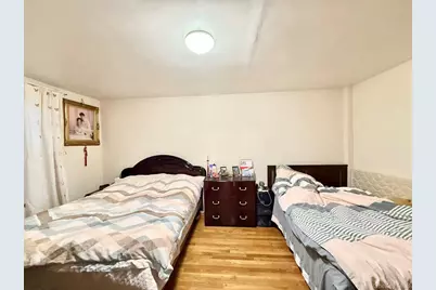 138-70 Elder Avenue #7G, Flushing, NY 11355 - Photo 9
