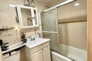 138-70 Elder Ave, Flushing, NY 11355 - Photo 9