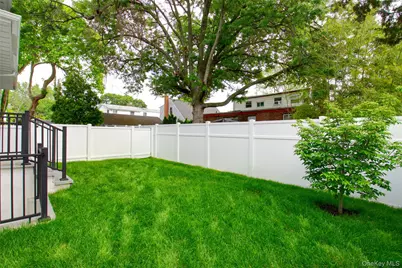 30 Kirkwood #B, Port Washington, NY 11050 - Photo 35