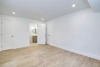 30 Kirkwood #B, Port Washington, NY 11050 - Photo 19