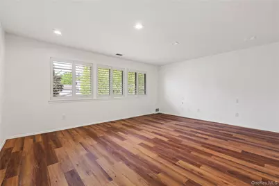 83 Foxwood Drive, Jericho, NY 11753 - Photo 21