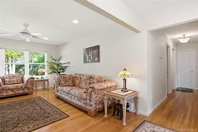 157 Belleview Avenue, Center Moriches, NY 11934 - Photo 5