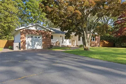 157 Belleview Avenue, Center Moriches, NY 11934 - Photo 45