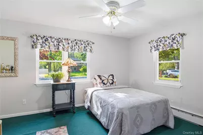 157 Belleview Avenue, Center Moriches, NY 11934 - Photo 27