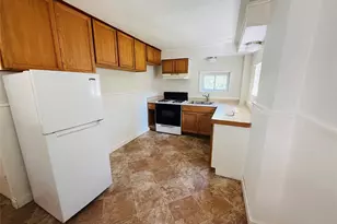 135 Sullivan St, Wurtsboro, NY 12790 - Photo 3