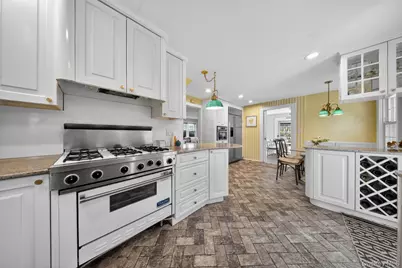 66 Walter Avenue, Hicksville, NY 11801 - Photo 7