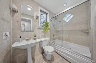 66 Walter Ave, Hicksville, NY 11801 - Photo 15