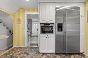 66 Walter Ave, Hicksville, NY 11801 - Photo 9