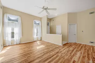 576 Leisure Dr, Ridge, NY 11961 - Photo 3