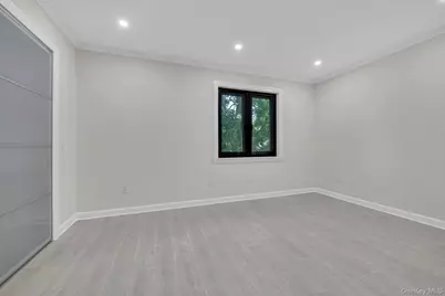 16428 77th Road, Fresh Meadows, NY 11366 - Photo 5