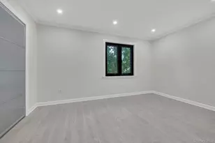 164-28 77th Rd, Fresh Meadows, NY 11366 - Photo 5