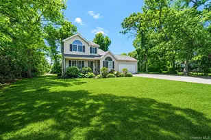 20 Essex Cir, Shirley, NY 11967 - Photo 35