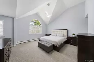 20 Essex Cir, Shirley, NY 11967 - Photo 15