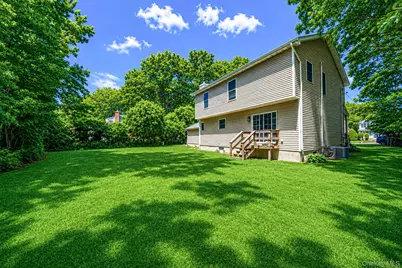 20 Essex Circle, Shirley, NY 11967 - Photo 31