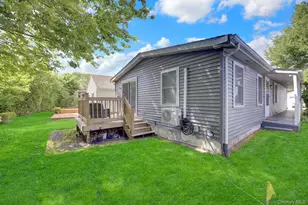 11 A Dogwood Ln, Manorville, NY 11949 - Photo 17