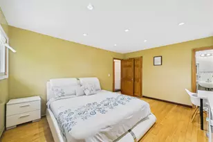 220 Nassau Blvd, New Hyde Park, NY 11040 - Photo 25