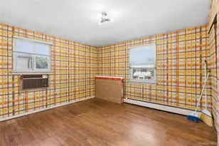 149-63 253rd St, Rosedale, NY 11422 - Photo 5