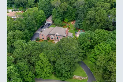 10 Hidden Oak Road, Armonk, NY 10504 - Photo 31