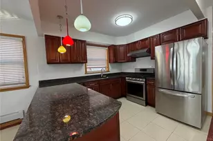 47-28 Bowne St, Flushing, NY 11355 - Photo 11