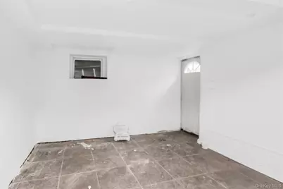 2812 Harrington Avenue, Bronx, NY 10461 - Photo 17