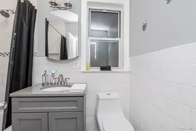 2812 Harrington Avenue, Bronx, NY 10461 - Photo 3