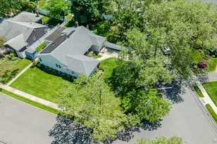 534 Allen Rd, Woodmere, NY 11598 - Photo 29