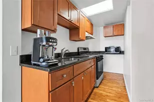 23-10 21st Ave, Astoria, NY 11105 - Photo 19
