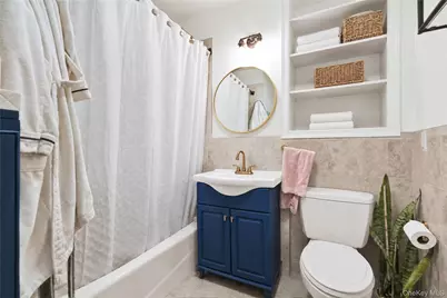 2310 21st Avenue, Astoria, NY 11105 - Photo 31
