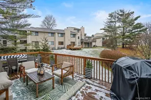 39 Chestnut Ln, Woodbury, NY 11797 - Photo 39