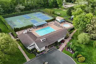 79 S Pond Ln, Smithtown, NY 11787 - Photo 31