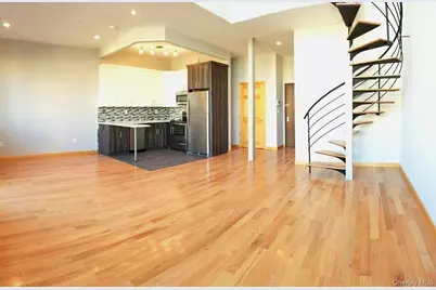 1418 31st Avenue, Astoria, NY 11106 - Photo 7