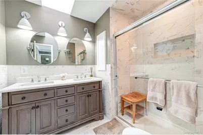 806 Sara Circle, Port Jefferson Station, NY 11776 - Photo 21