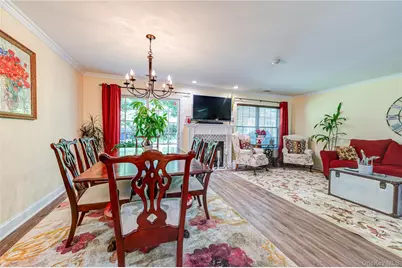 806 Sara Circle, Port Jefferson Station, NY 11776 - Photo 11