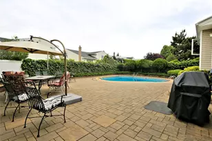 2959 Len Dr, Bellmore, NY 11710 - Photo 17