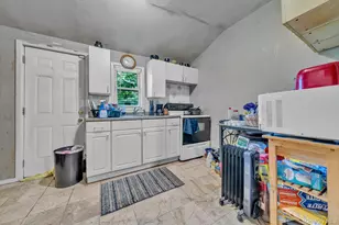 656 Taylor Ave, Patchogue, NY 11772 - Photo 3