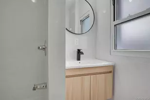 173-62 103rd Rd, Jamaica, NY 11433 - Photo 11