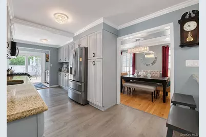 413 Woodfield Road, West Hempstead, NY 11552 - Photo 13