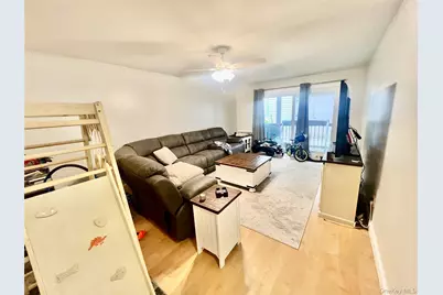40 W 4th Street #81, Patchogue, NY 11772 - Photo 5