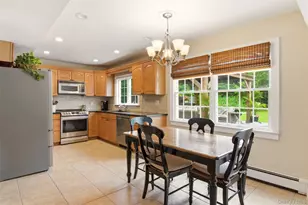 4 Blackwell Ct, Stony Brook, NY 11790 - Photo 7