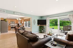 4 Blackwell Ct, Stony Brook, NY 11790 - Photo 19