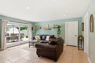 4 Blackwell Court, Stony Brook, NY 11790 - Photo 17