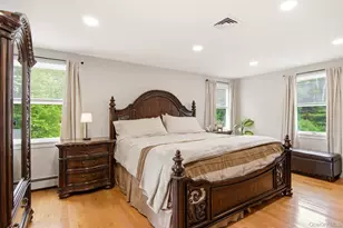 4 Blackwell Ct, Stony Brook, NY 11790 - Photo 27