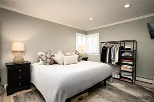 3765 Lynn Ln, Wantagh, NY 11793 - Photo 15