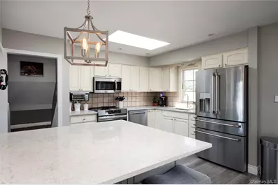 3765 Lynn Lane, Wantagh, NY 11793 - Photo 13